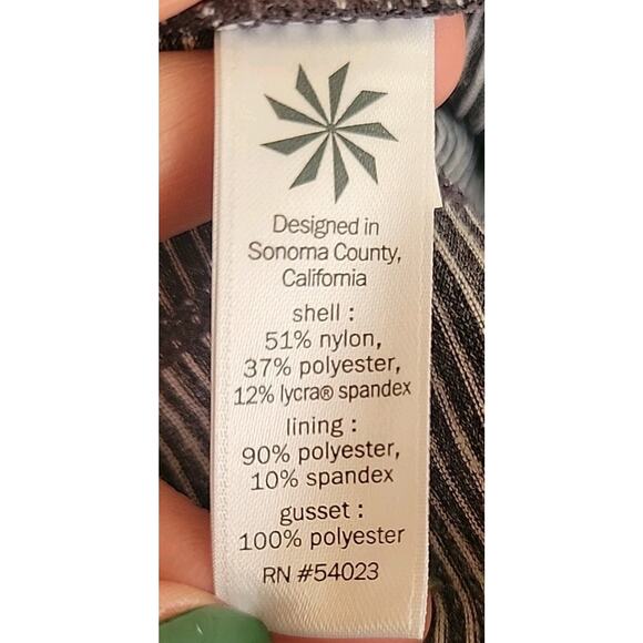 ATHLETA Mini Skirt Skort Gray Striped Small Pickle Ball Tennis - Picture 7 of 8